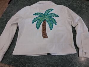 LIGHTHOUSE APPAREL Palm Tree Sequin White Denim Applique Jean Jacket Sz L EUC